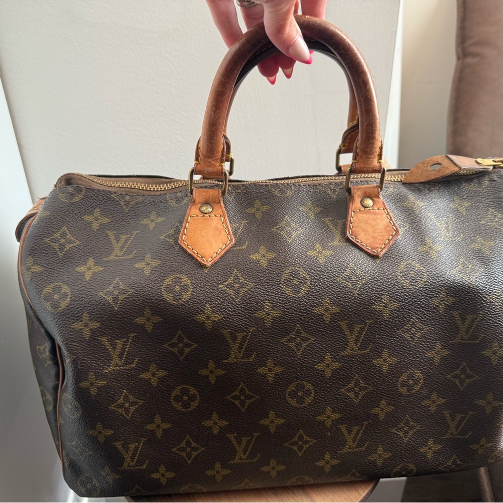 Louis Vuitton Vintage Monogram Speedy 30 - Picture 3 of 11